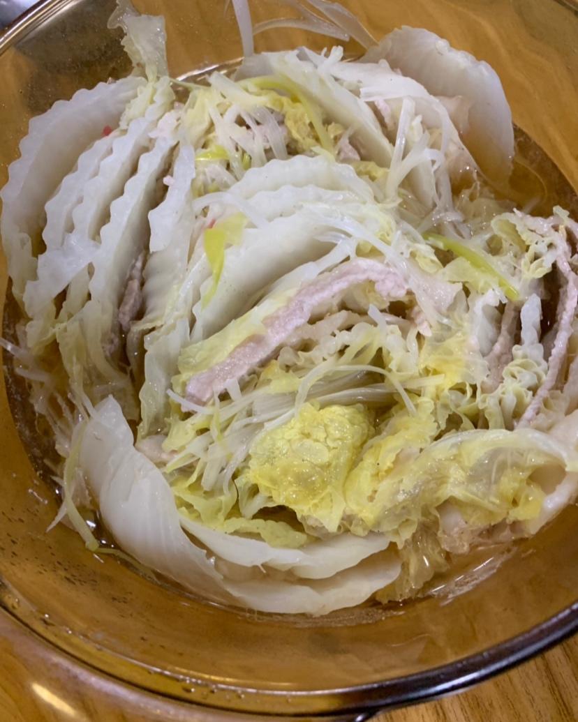 五花肉白菜千层锅