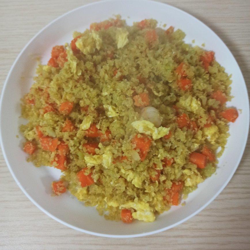 谁吃谁瘦的欧阳娜娜同款无米炒饭，好吃低卡又饱腹，减肥姐妹的福音！