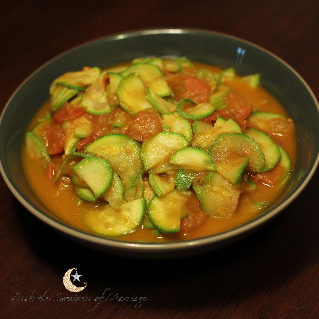 西红柿炒西葫芦