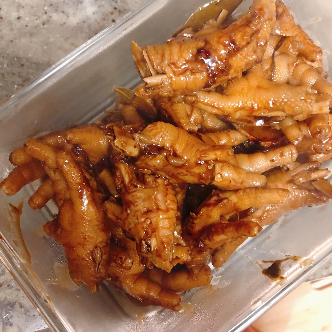 “销魂”卤鸡爪