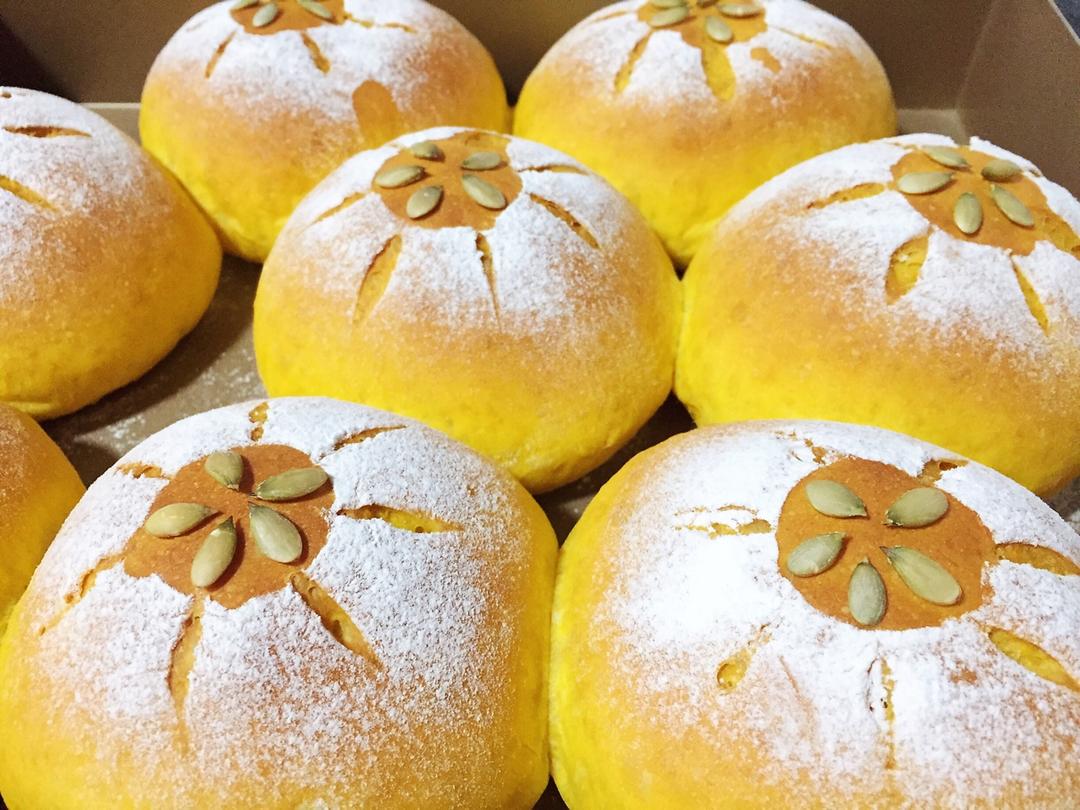 南瓜🎃奶酥面包