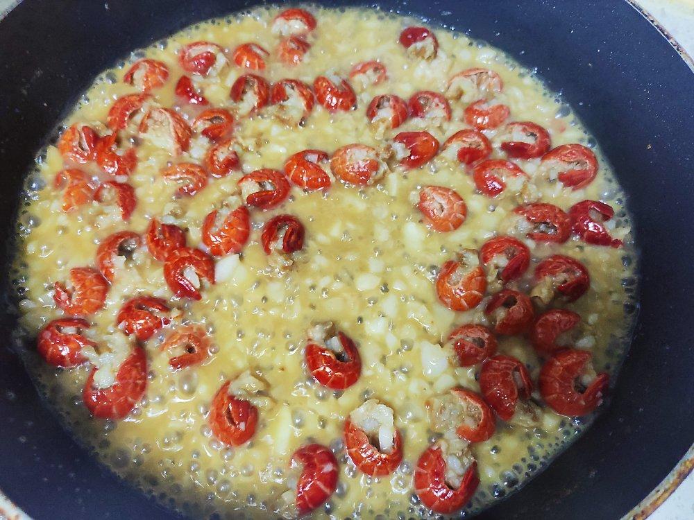 简简单单の蒜蓉炒虾尾🦐