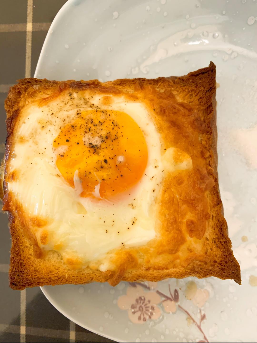 芝士太阳蛋吐司～早餐的做法
