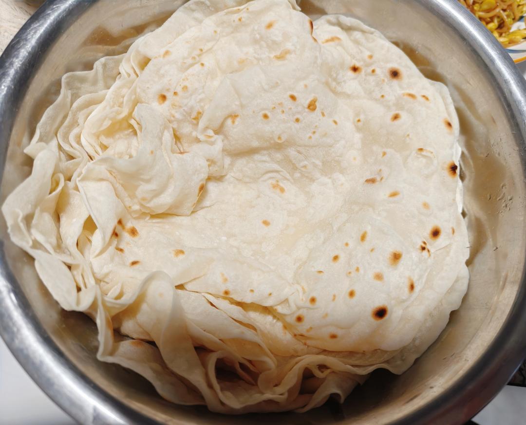 蘸 第二天也柔软的卷饼皮 烙馍