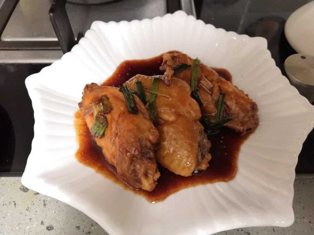 酱油乳鸽