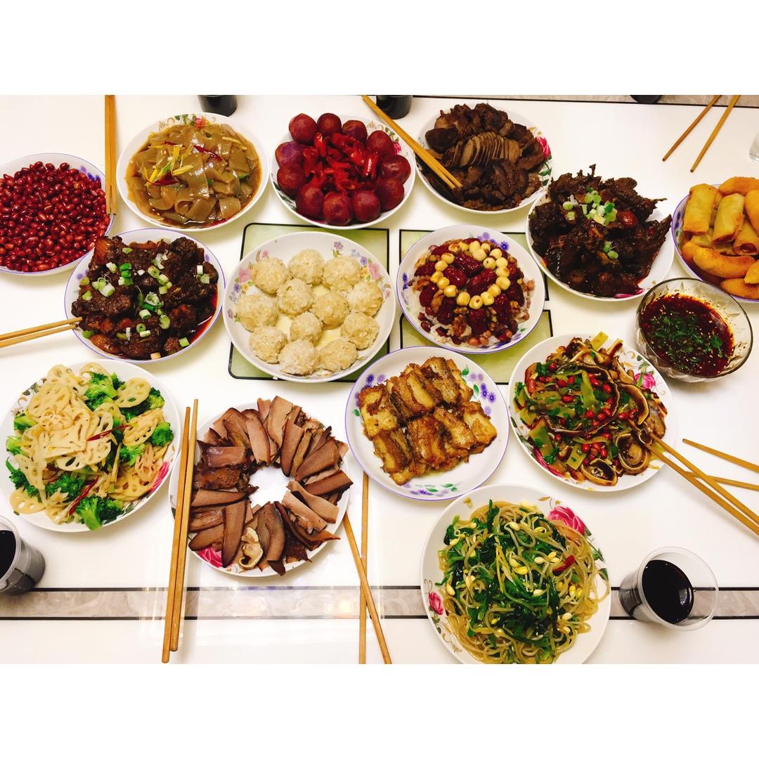 ganoderma做的年夜饭·故事