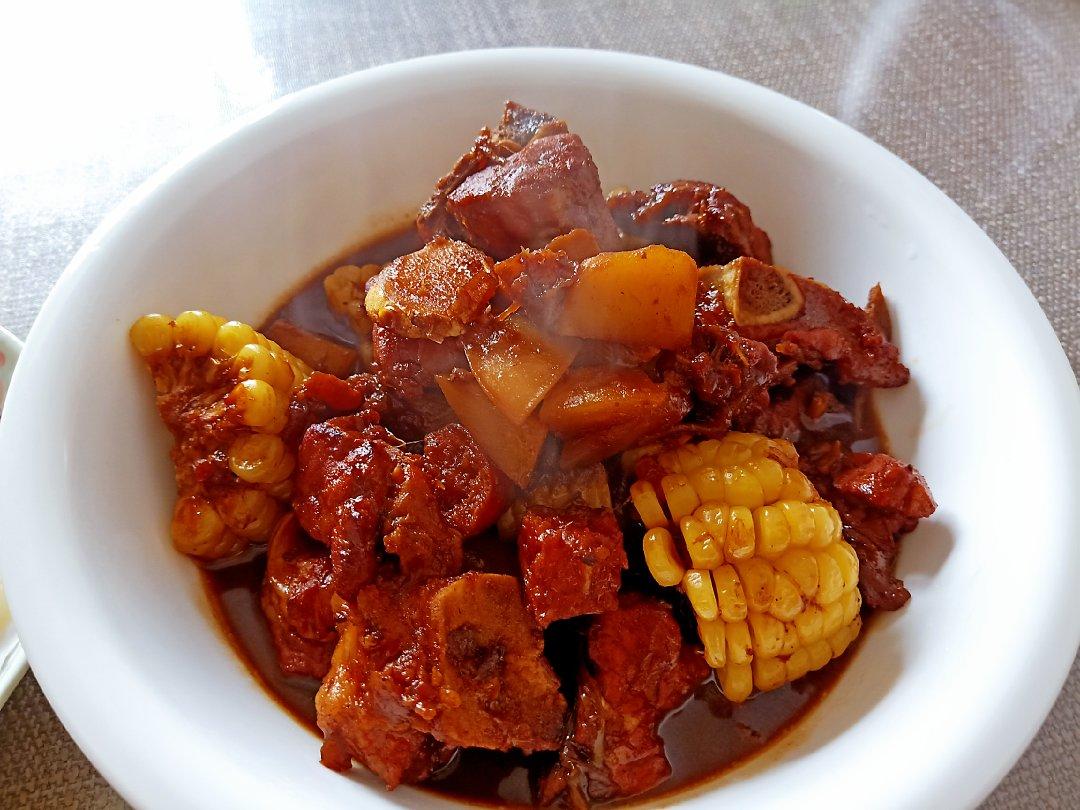 川味土豆烧排骨