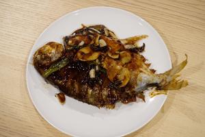 【干煎红烧金鲳鱼】家常菜做出饭店的味道|年菜都合适的做法 步骤9