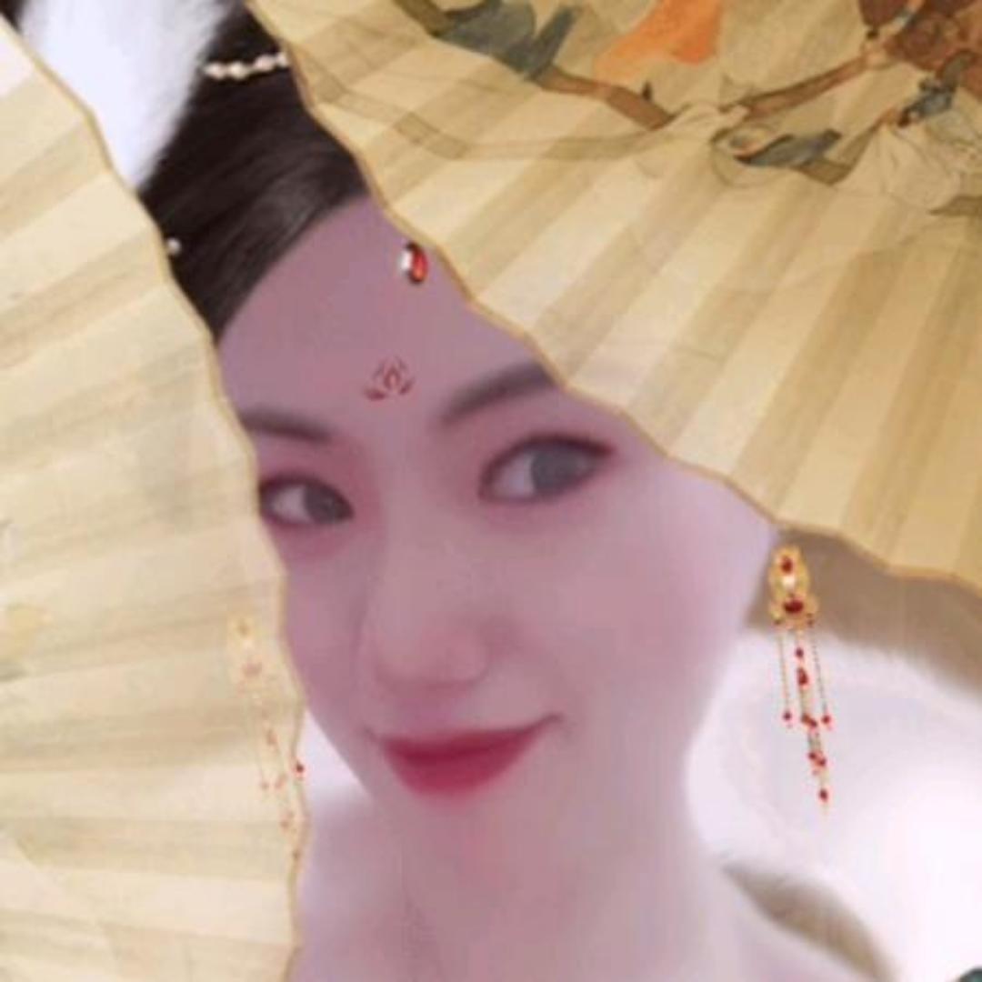 佳佳爱吃巧克力