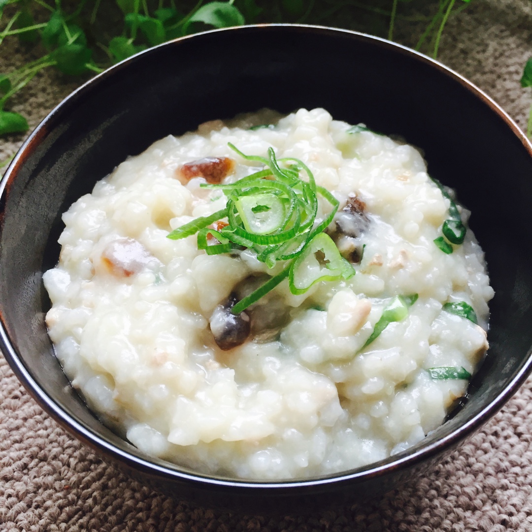 十五分钟快手之香滑皮蛋瘦肉粥(附五分钟电饭煲电压力锅更快捷方法)