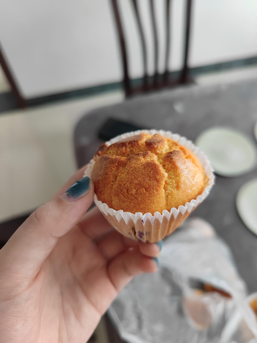 【终极消耗奶粉】超松软奶香戚风纸杯蛋糕