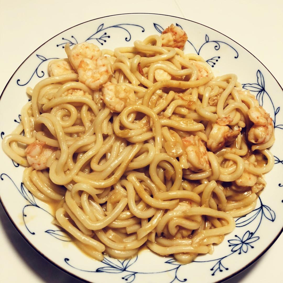 鲜虾炒乌冬