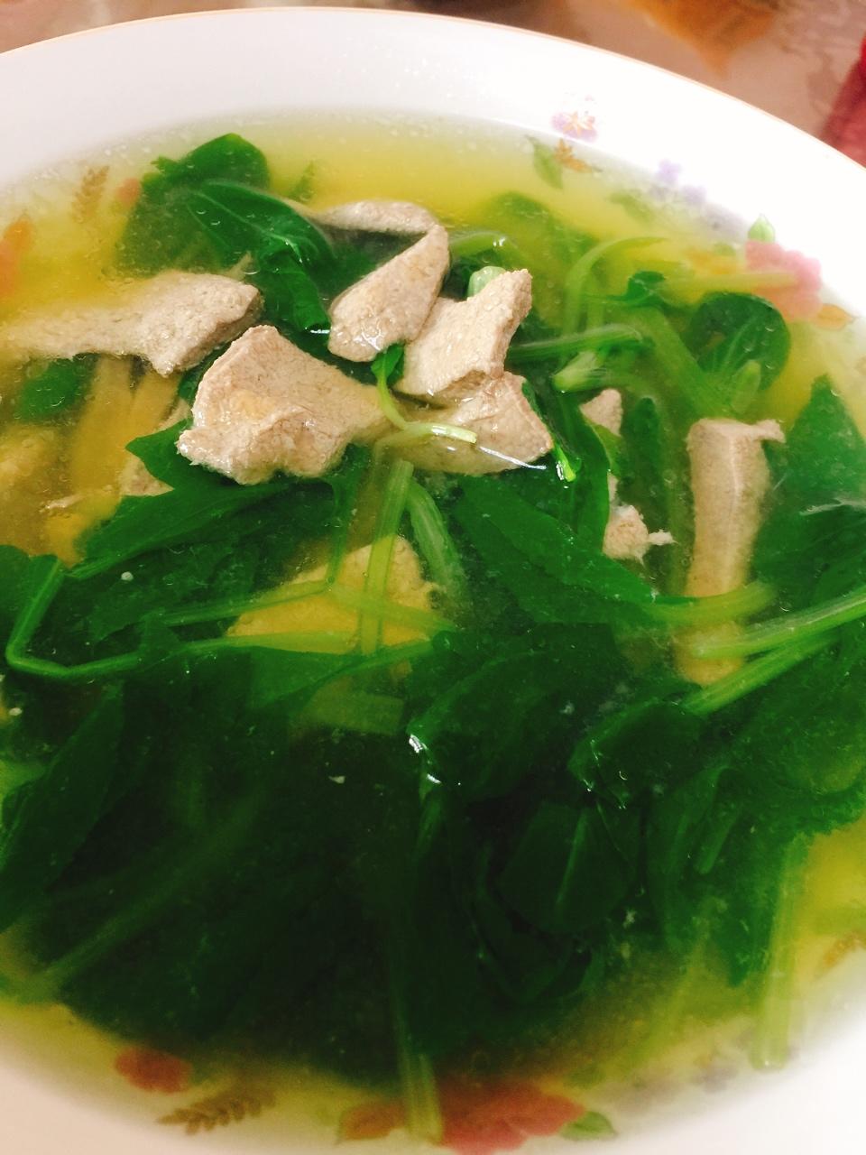 萌萌o做的青菜猪肝汤