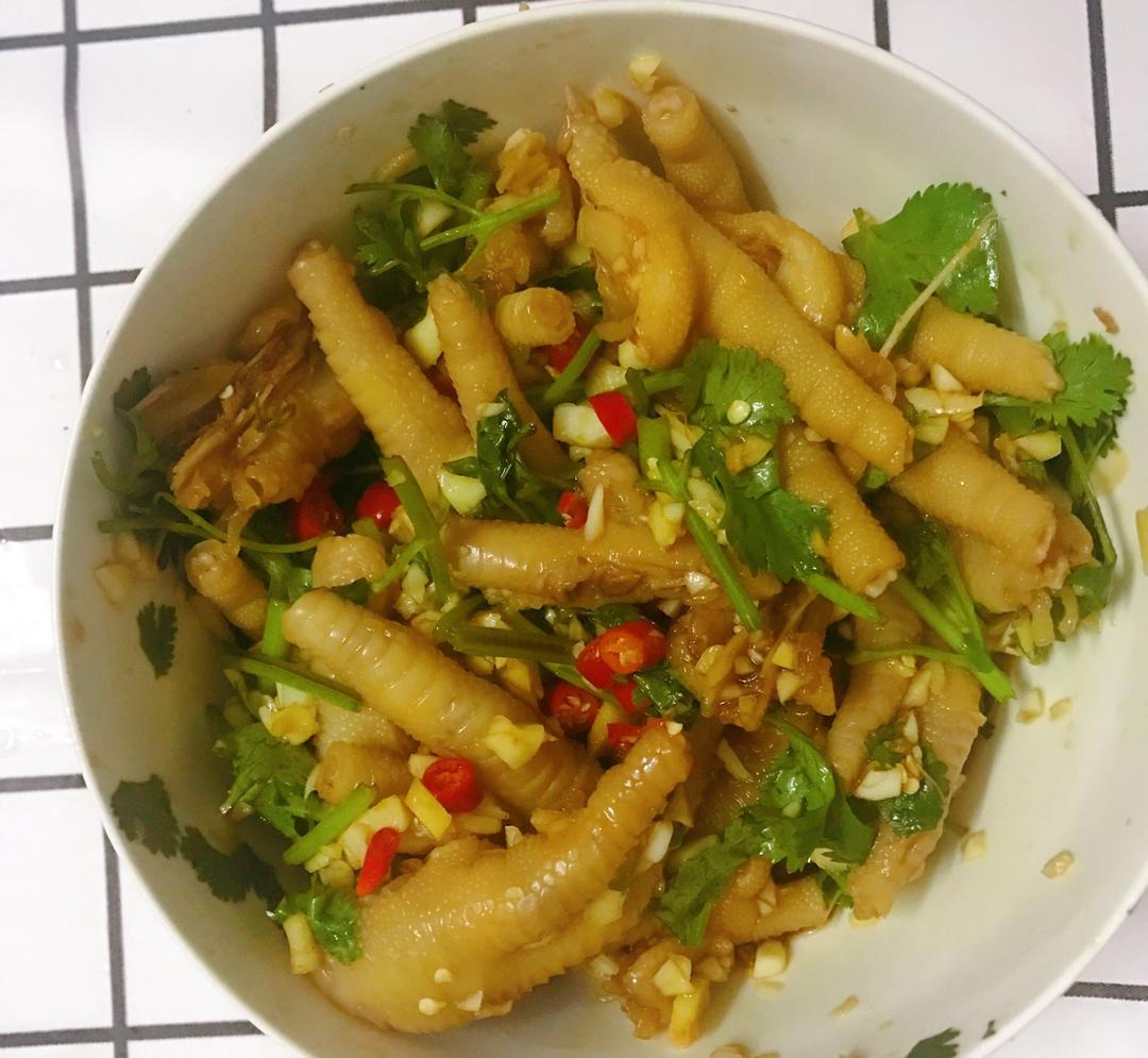 柠檬酸辣鸡爪“网红凤爪”