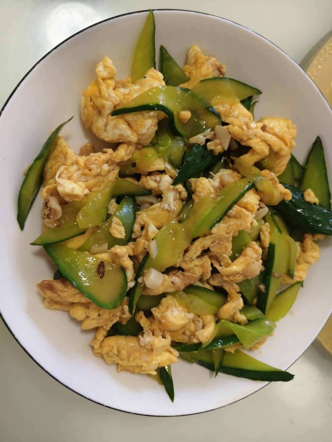 黄瓜炒鸡蛋 （青瓜炒鸡蛋）