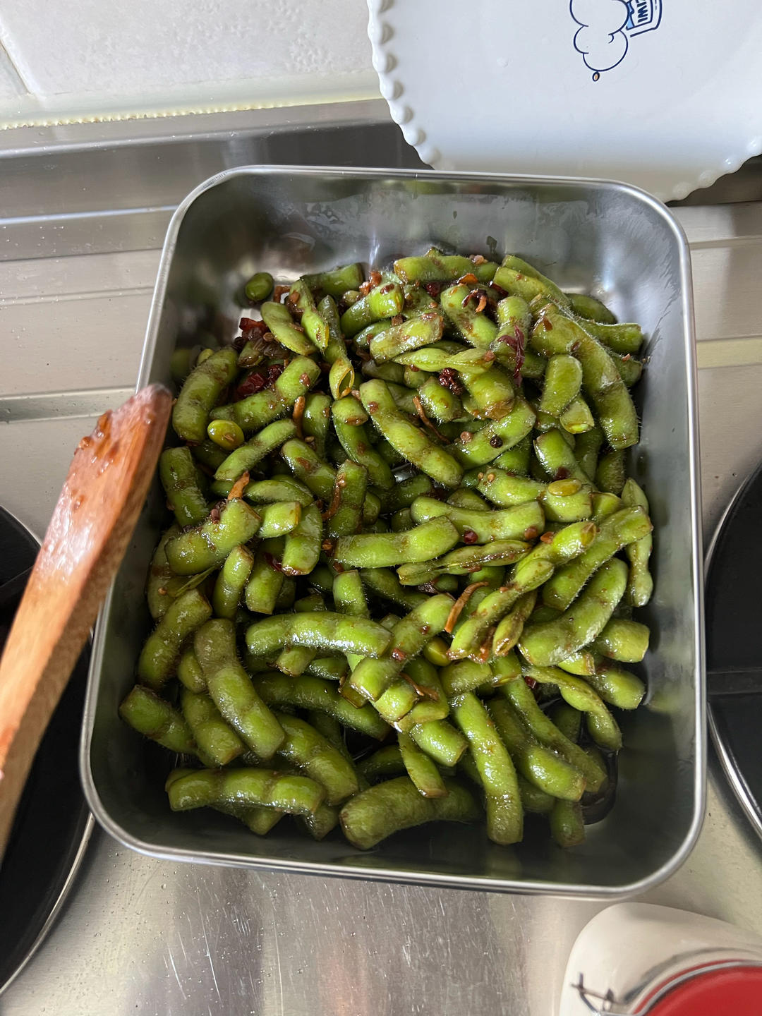 武汉夜市标配嗦毛豆