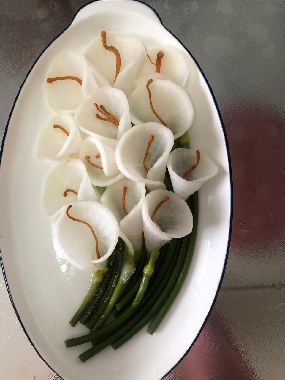白萝卜马蹄莲