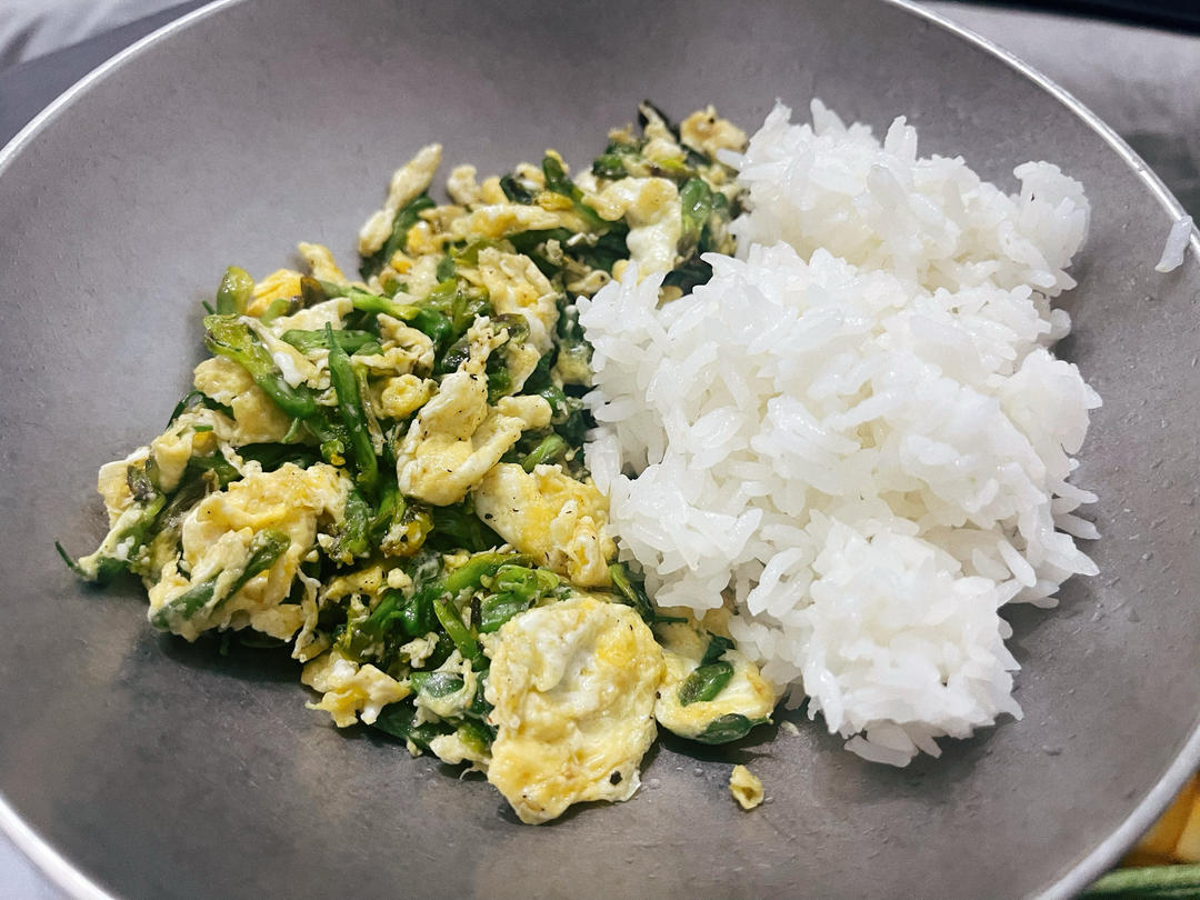 金雀花炒蛋