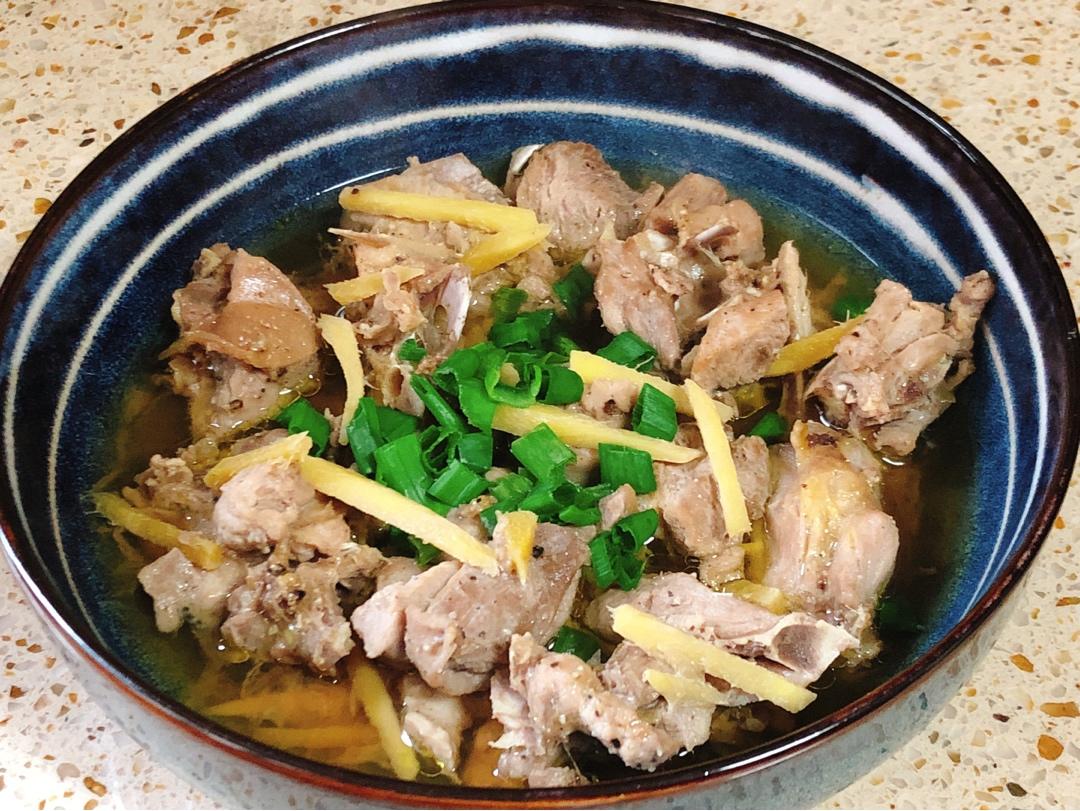 原汁原味蒸鸡（广东口味)