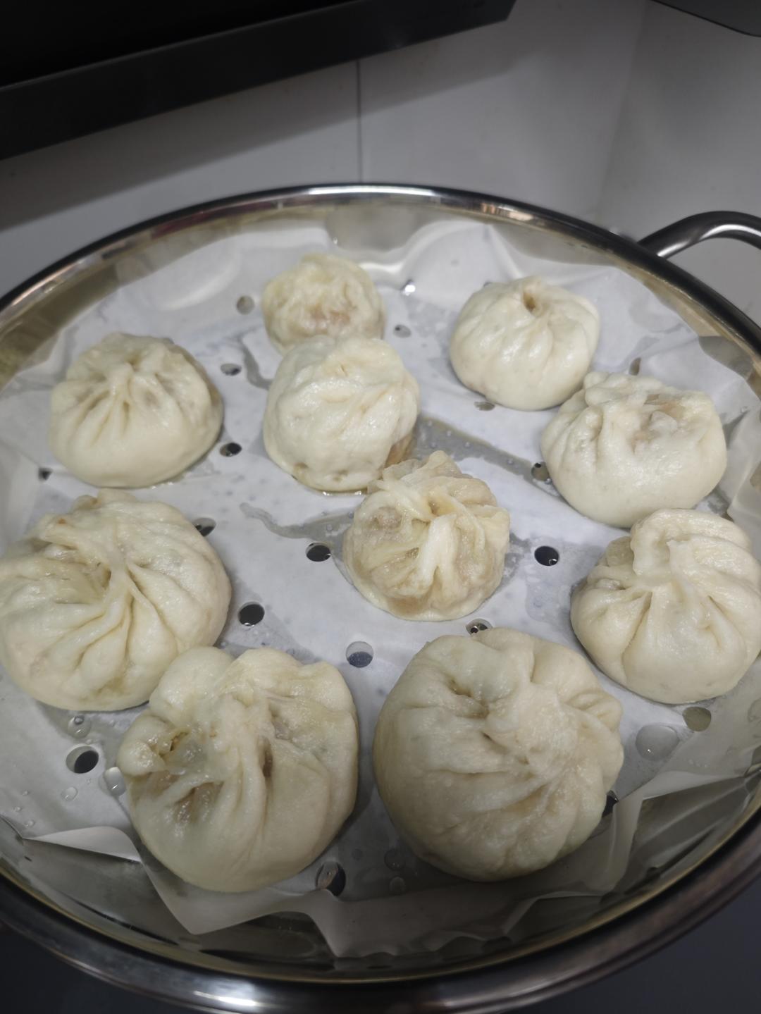 肉馅小笼包