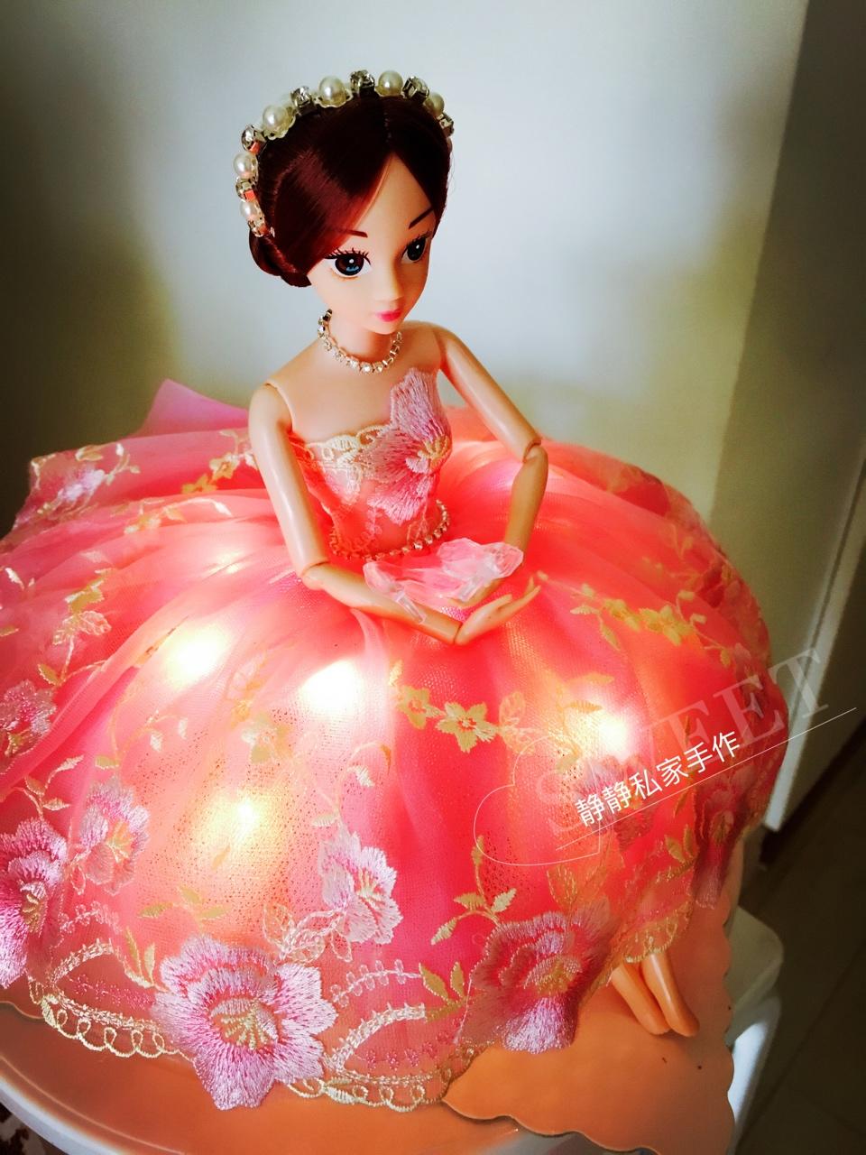 婚纱娃娃蛋糕