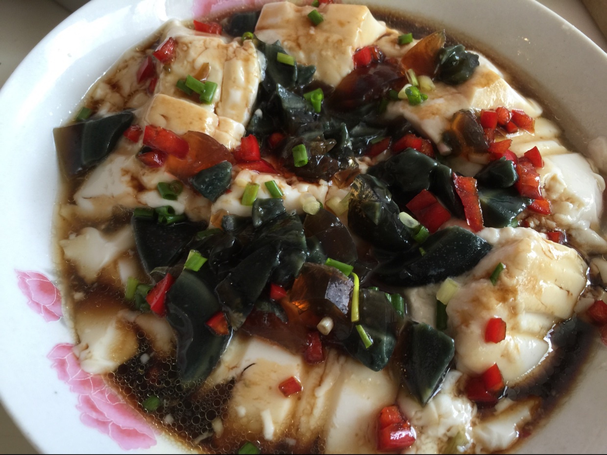 皮蛋豆腐