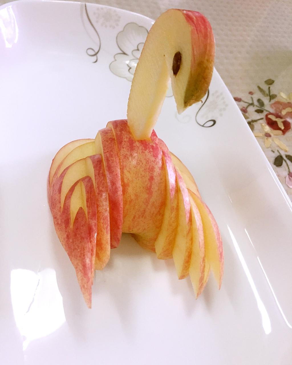 悦己食者做的天鹅苹果