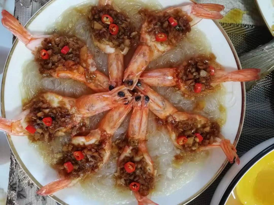 蒜蓉粉丝蒸虾