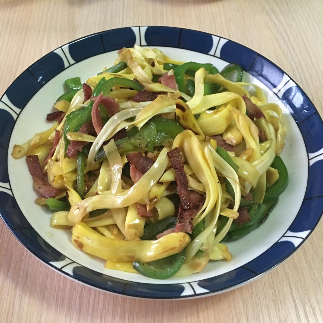 蓝色爱厨房做的菠萝蜜丝炒肉