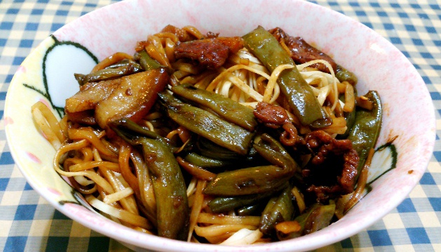 豆角焖面