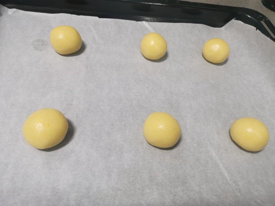 轻轻一按就碎掉的原味桃酥（不输猪油版）