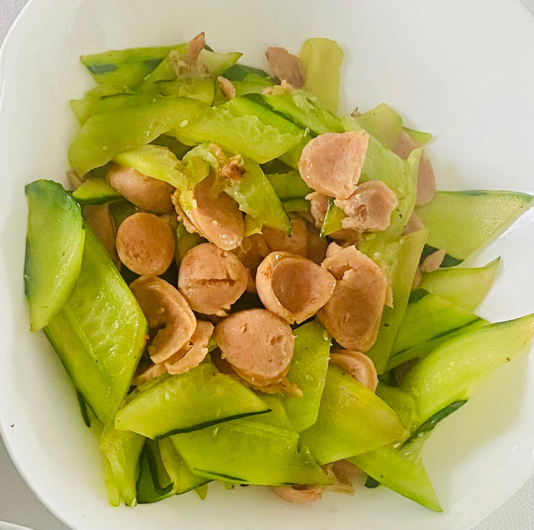 黄瓜炒火腿肠