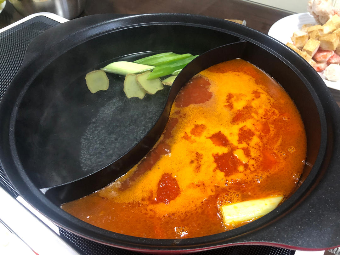 六颗番茄🍅火锅汤底