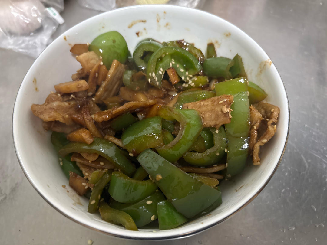 无敌下饭的四川小炒（家庭自制版）｜回锅肉