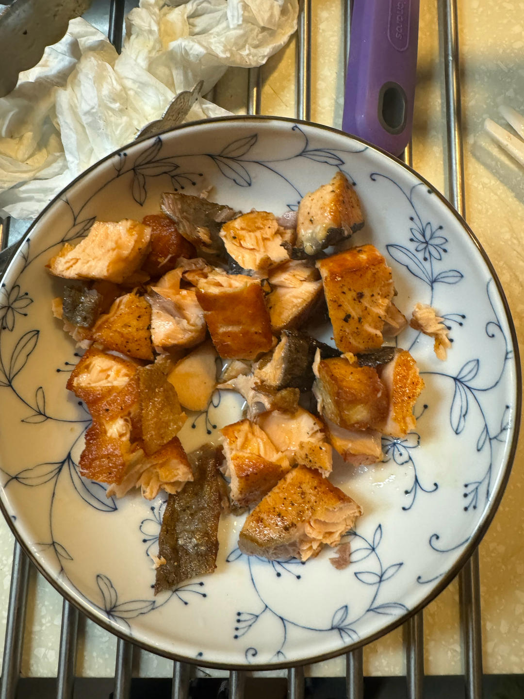 三文鱼菠菜蘑菇菜花奶油汁意大利面