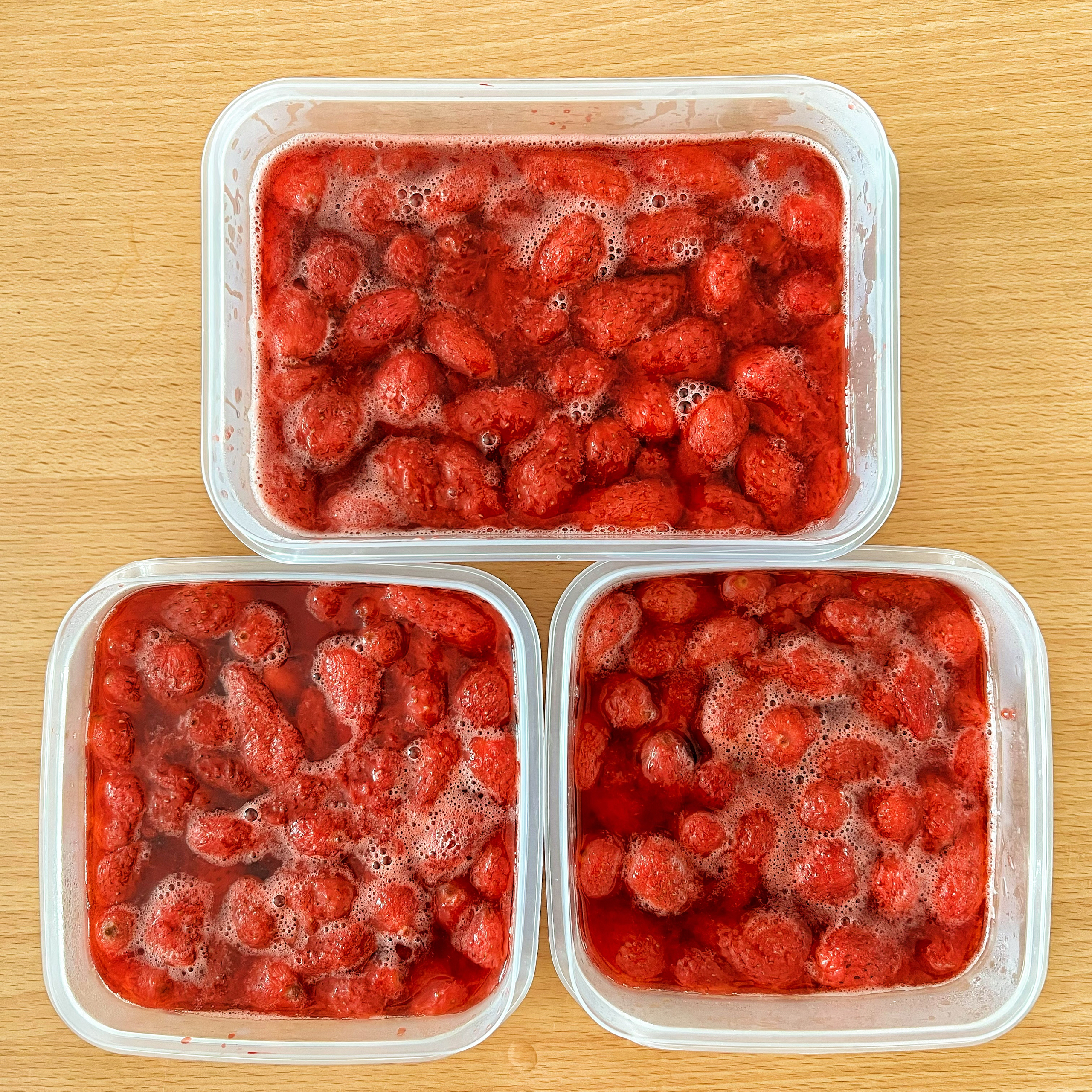 夏日解渴必备甜品-冰冻草莓