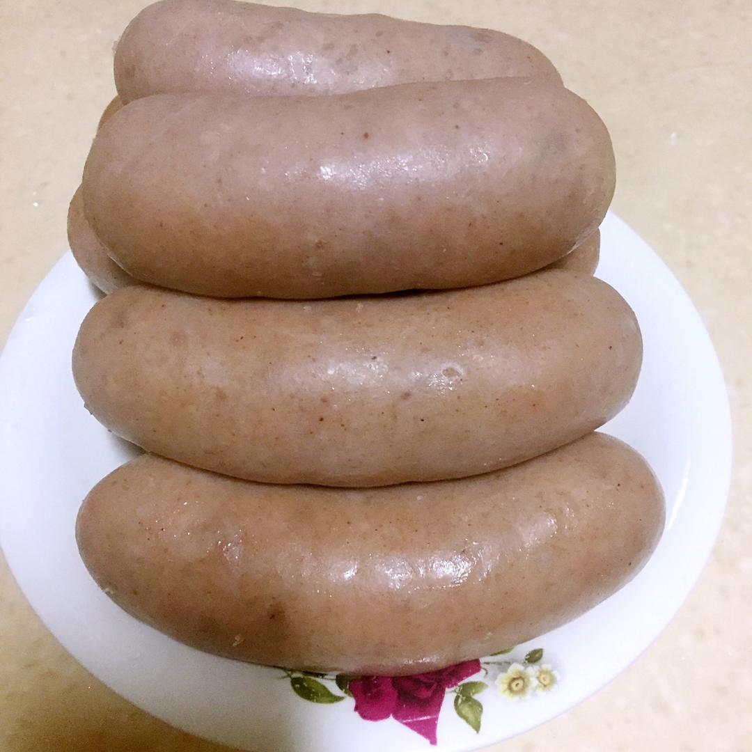 自制黑椒风味脆皮肠--多图详解手工灌肠