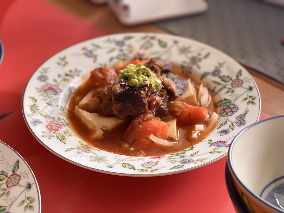 正宗法式黑啤燉澳洲小牛排Braised Short Ribs-Le Creuset