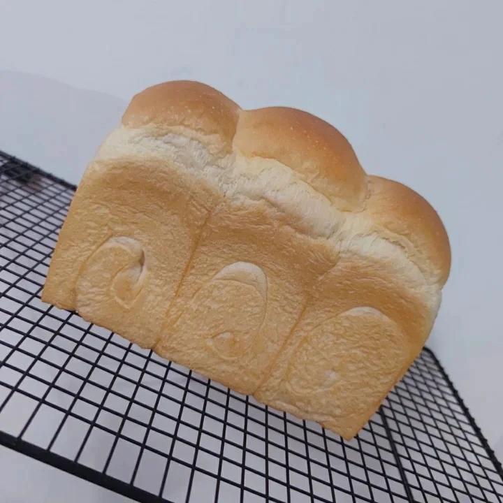 超潤蜂蜜酸奶吐司