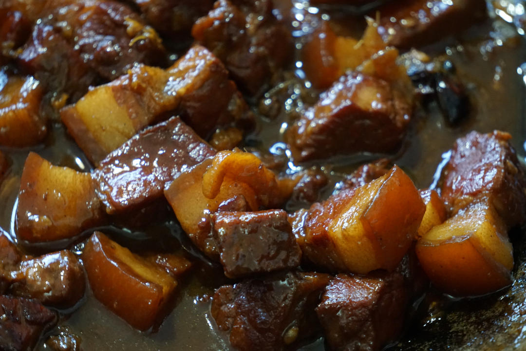 不焯水不放油的家常红烧肉