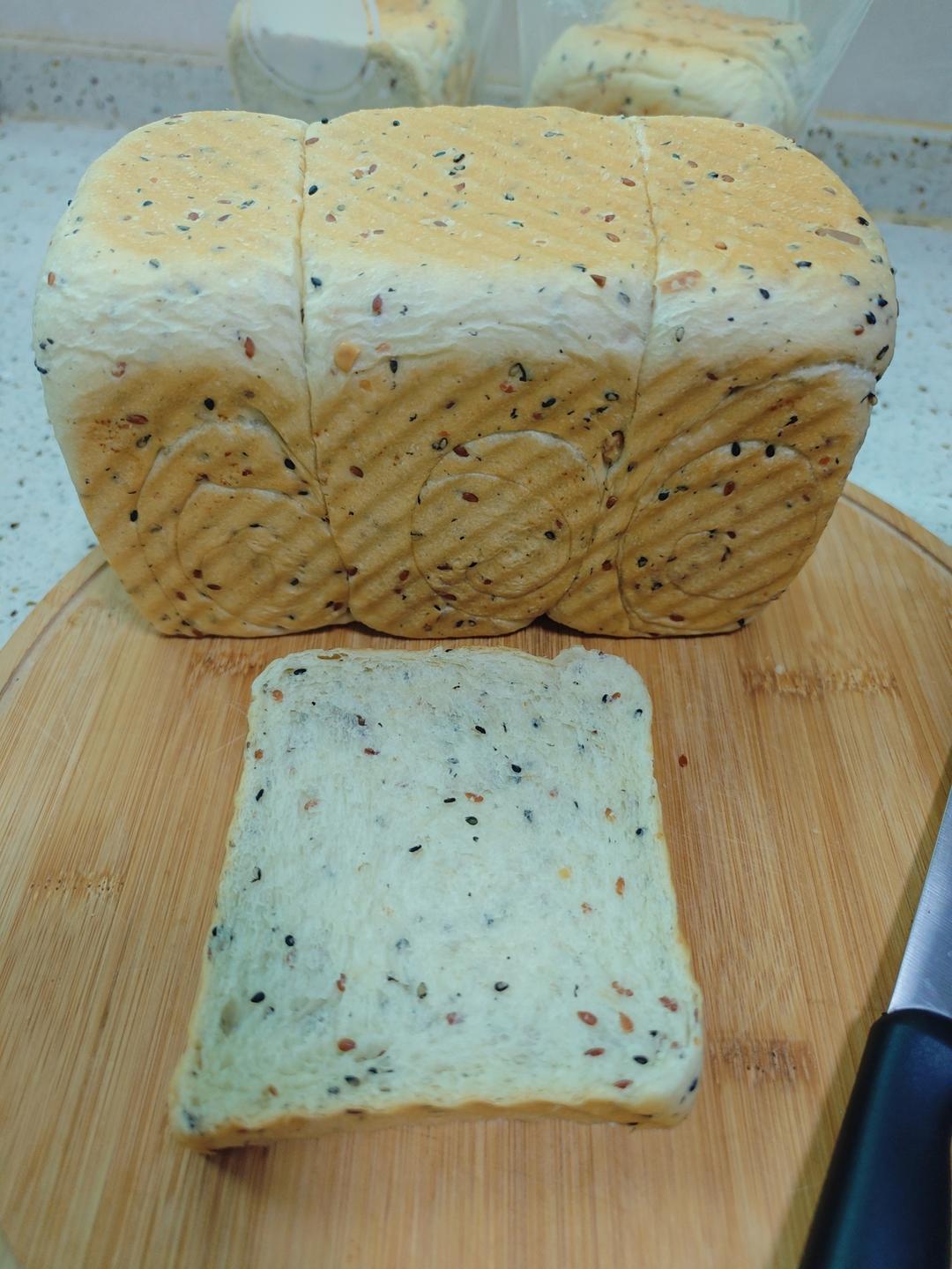 亚麻籽吐司一次性发酵（汤种法）