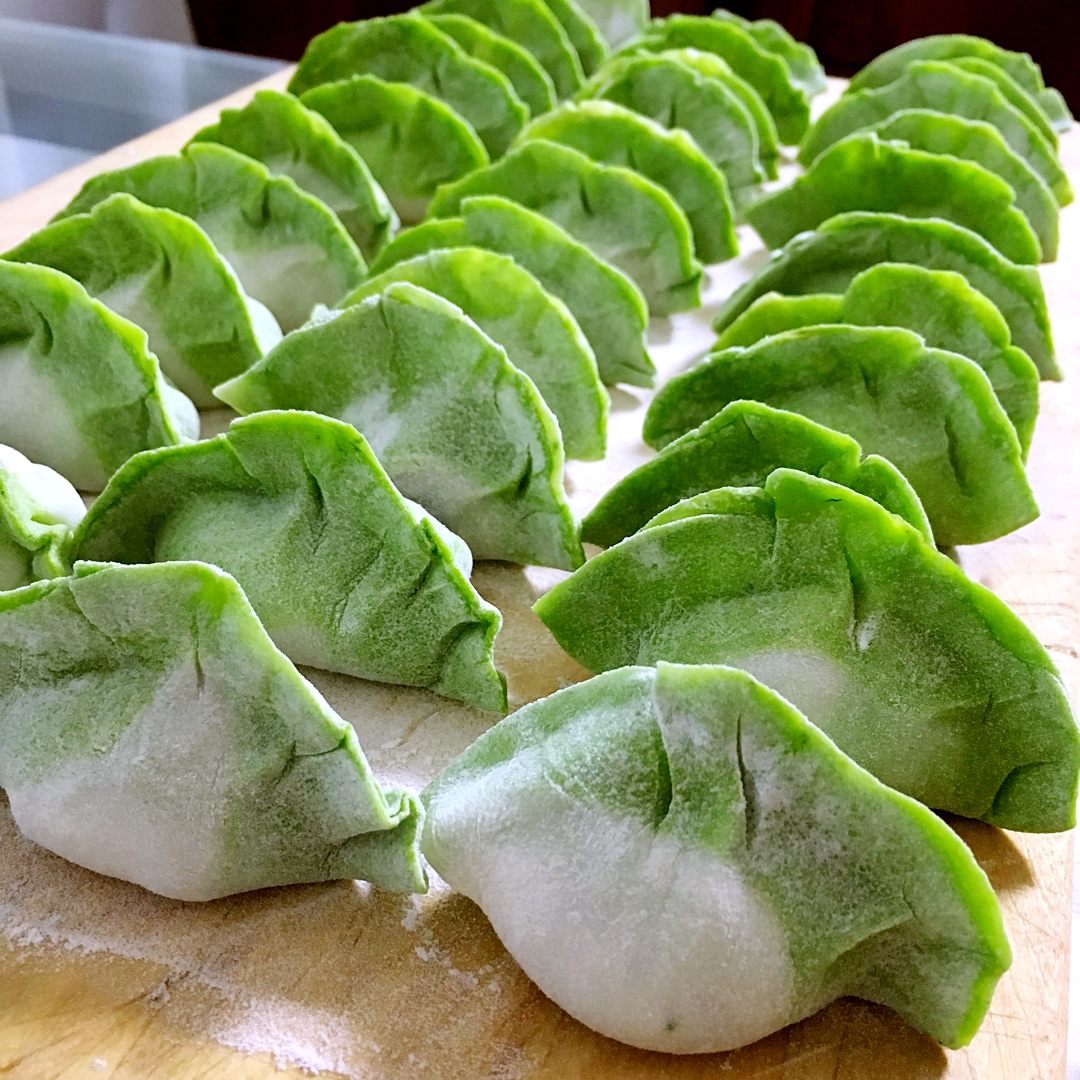 翡翠白玉白菜水饺详细版(附翡翠白玉白菜饺包法,翡翠白玉饺子皮两种制