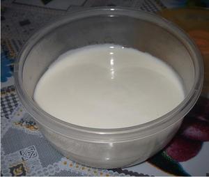 （O油腻）纯酸奶吐司（面包机）的做法 步骤1