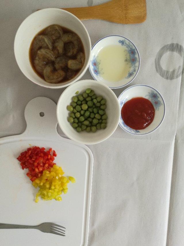 厚底鲜虾培根披萨