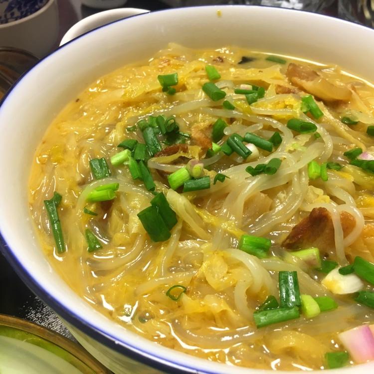 一朵伊做的东北酸菜猪肉炖粉条