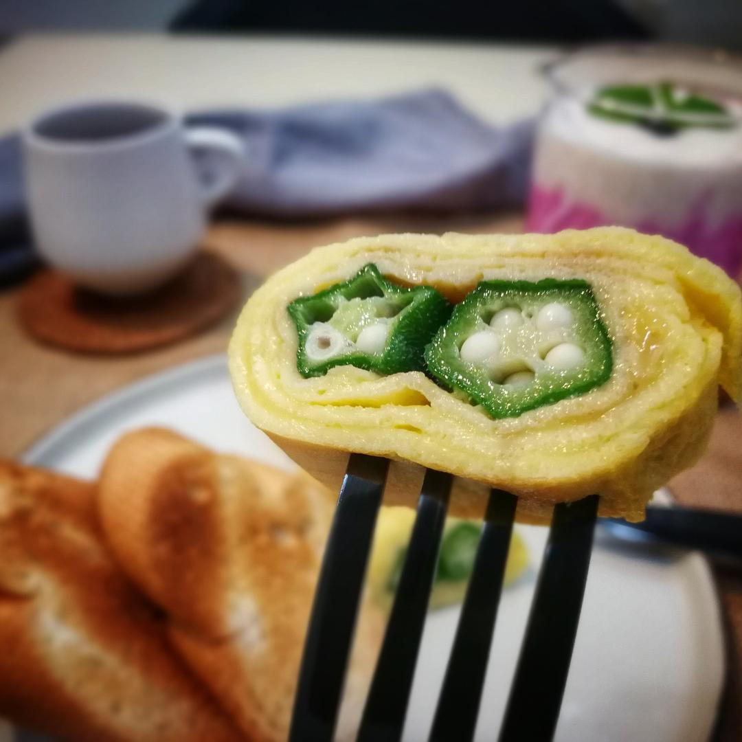 秋葵厚蛋烧
