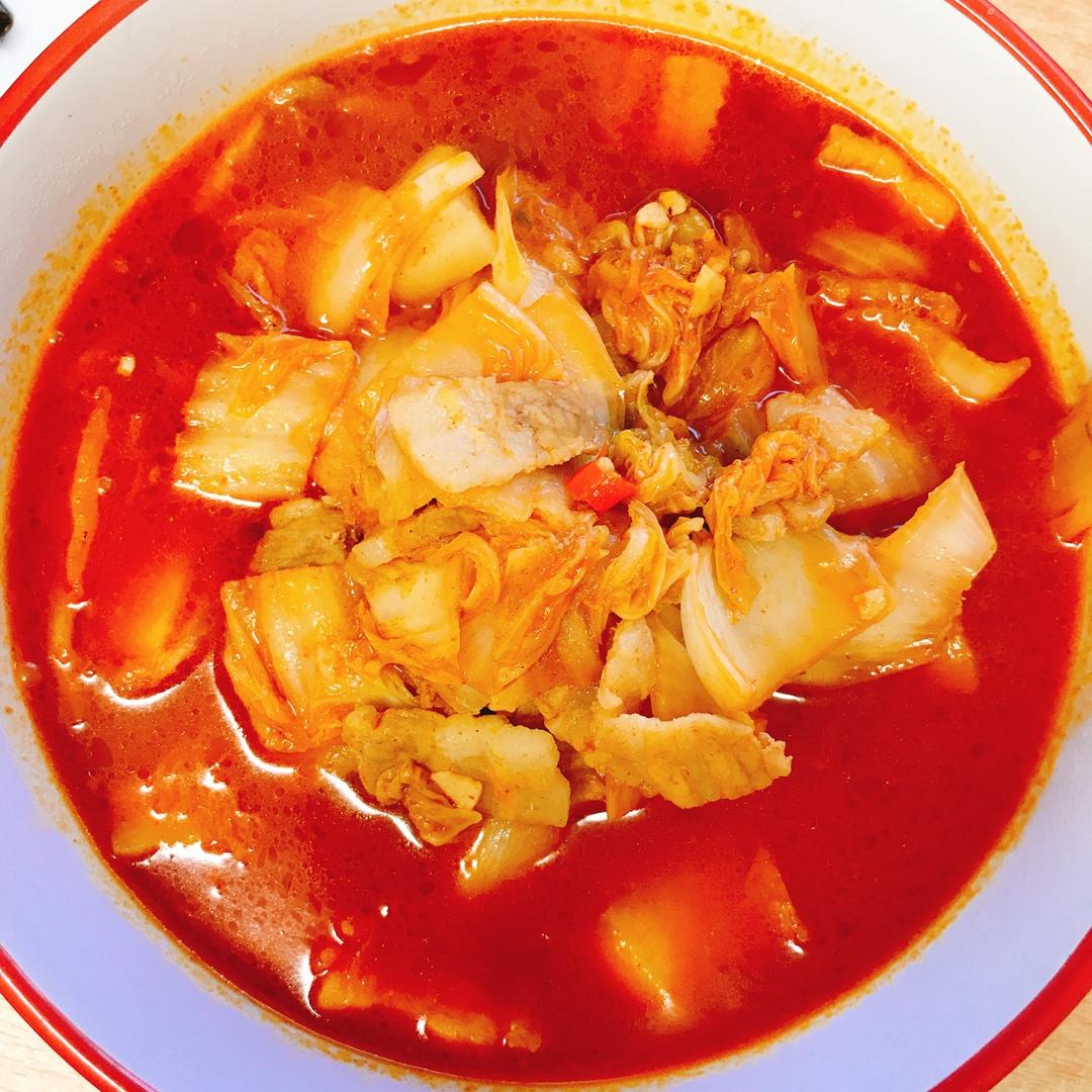 辣白菜炒五花肉