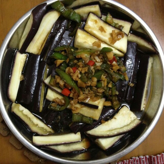 蒜香茄条