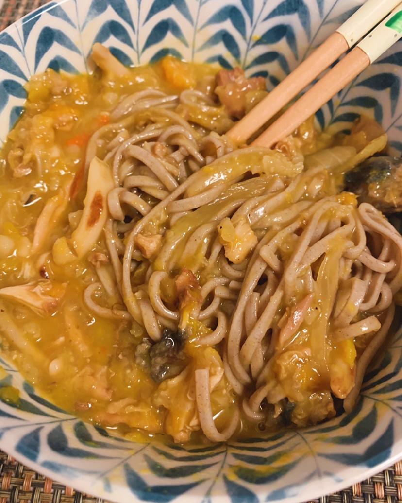 南瓜栗子鸡汤丨健康·三餐