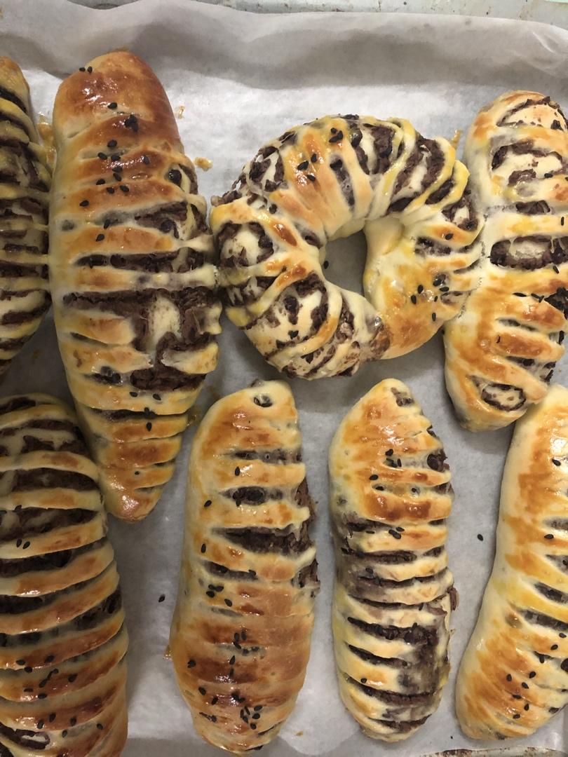 童年的记忆～豆沙面包圈烤箱版 简单易做新手必成功！